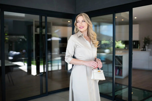 what makes a women classy/ elegant